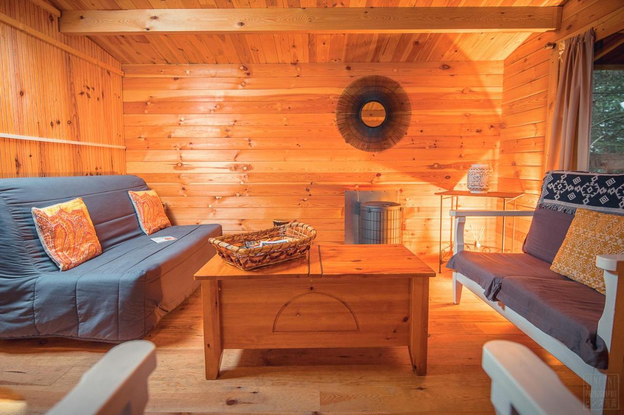 Domaine De La Vitarelle Glamping Villaniere Exterior photo